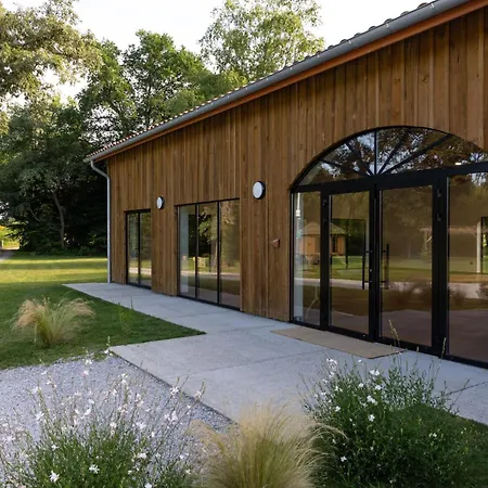Airial De Lachayre Holiday home Lacquy
